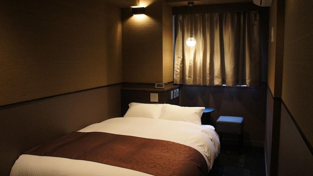 Hotel Sui Ginza Kyobashi By Abest Tokyo Exterior photo